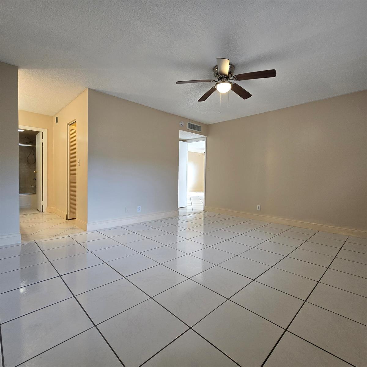 6061 N FALLS CIR Drive # 214, Lauderhill FL 33319 photo 5