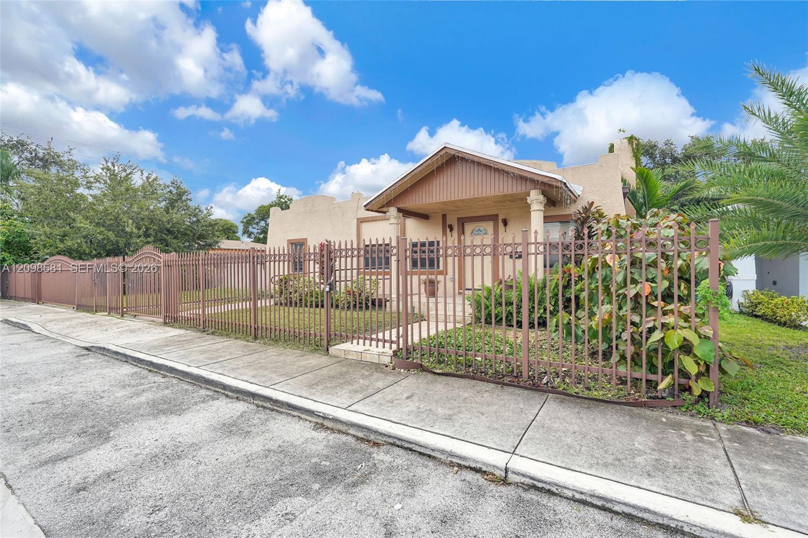 520 NW 49th St # 1, Miami FL 33127 photo 2