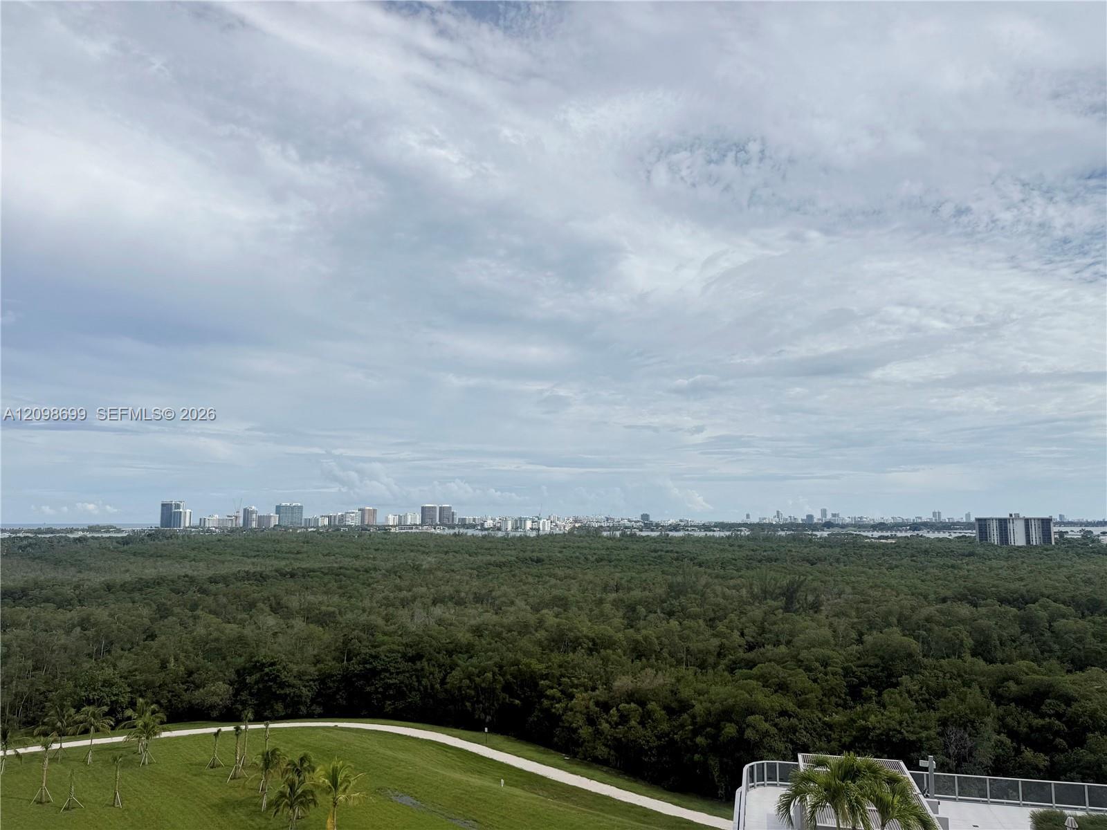 2411 Laguna Circle # 901, North Miami FL 33181 photo 3