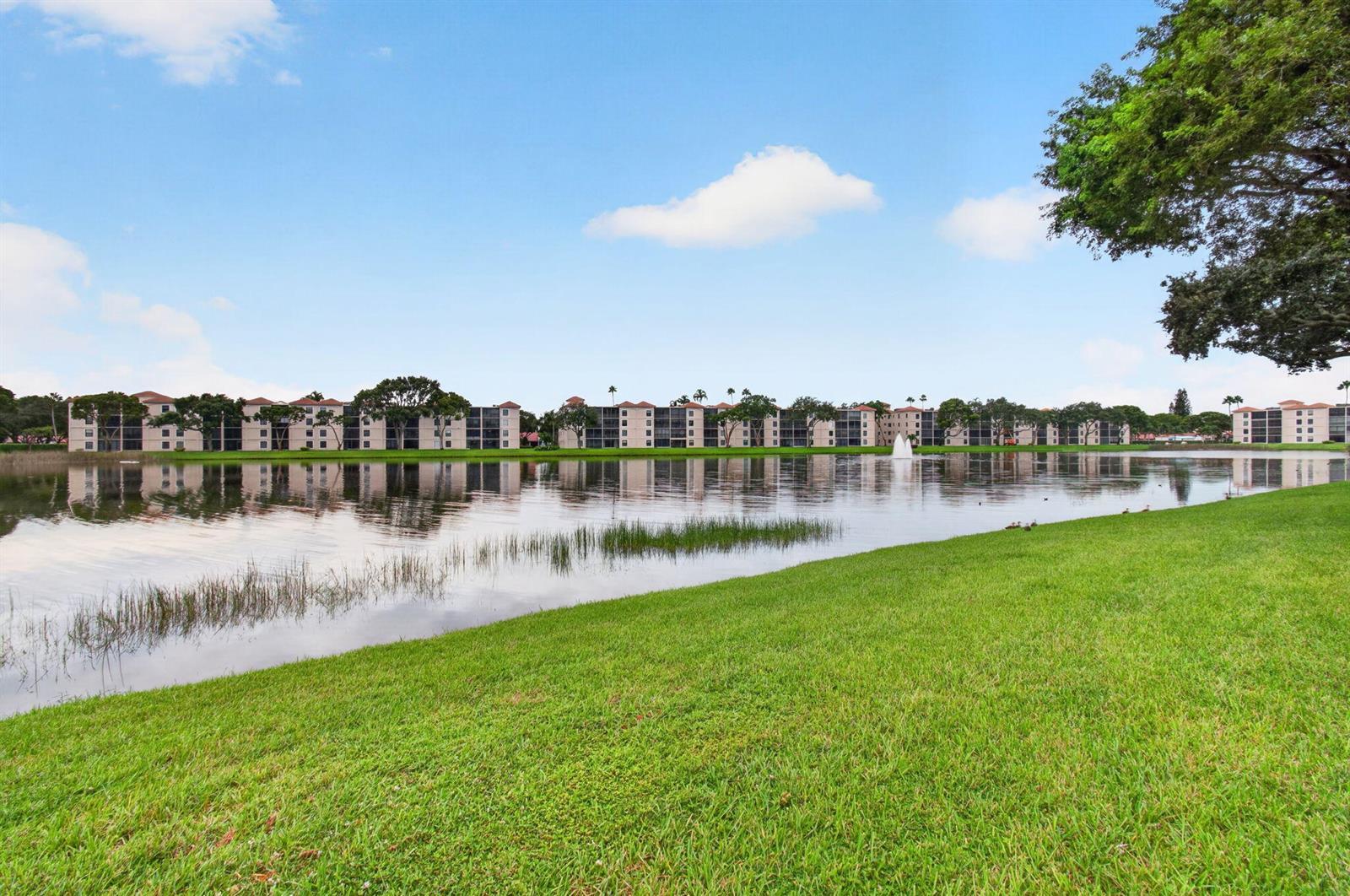 6065 Pointe Regal Circle # 403, Delray Beach FL 33484 photo 2
