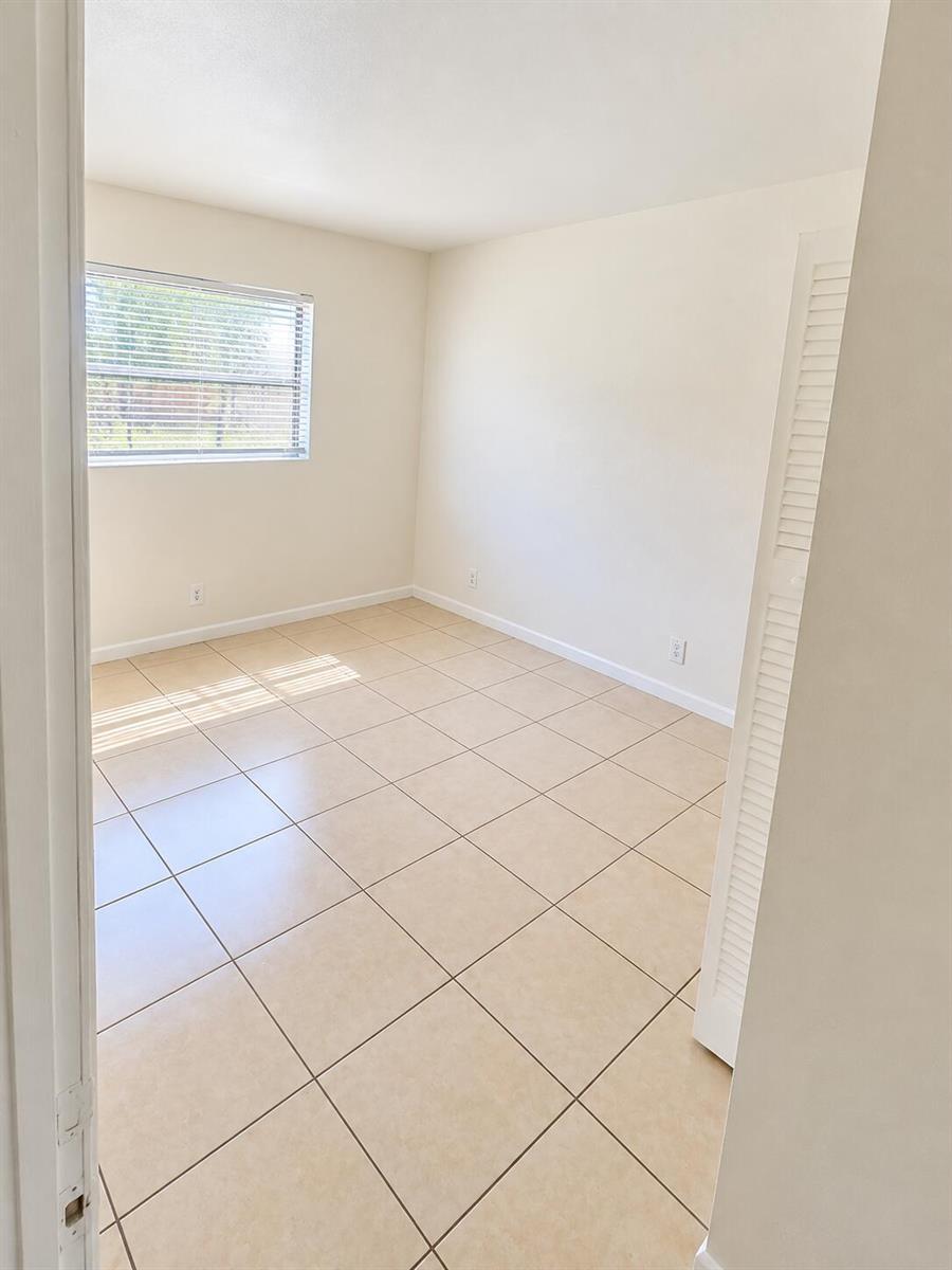 5150 NE 6TH Avenue # 113, Oakland Park FL 33334 photo 2