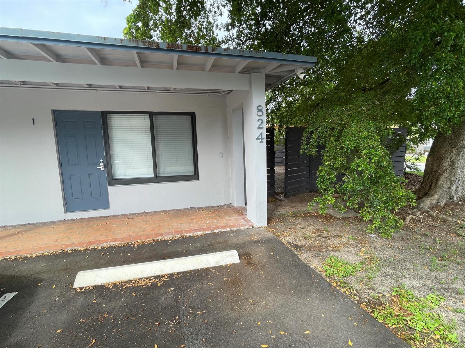 824 NE 4TH Street # 1, Fort Lauderdale FL 33301 photo 4