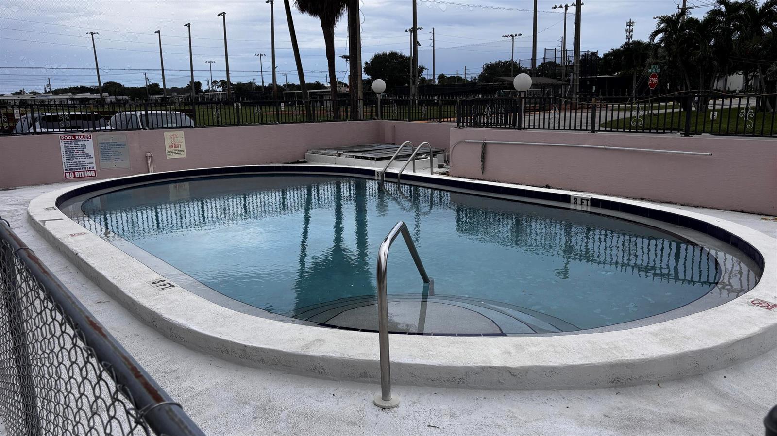 250 NE 40TH Street # 38, Oakland Park FL 33334 photo 2