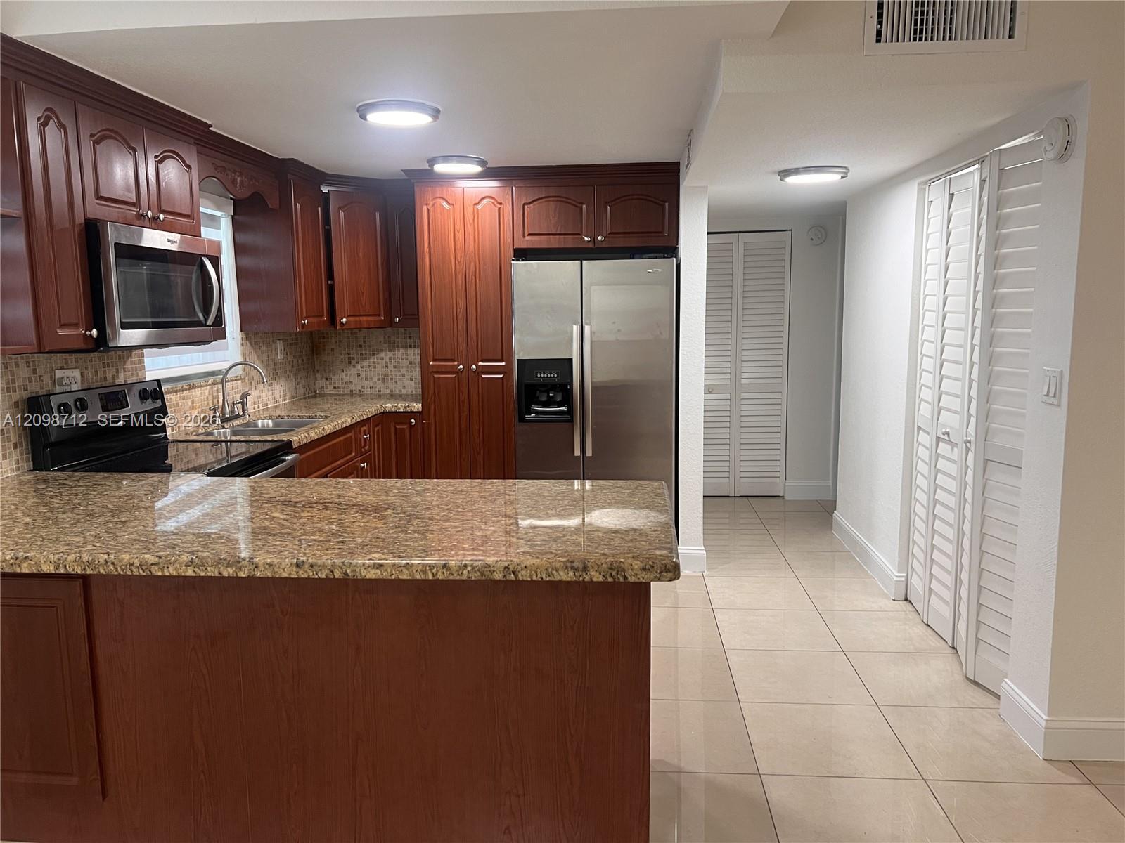 200 NW 87th Ave # J106, Miami FL 33172 photo 2