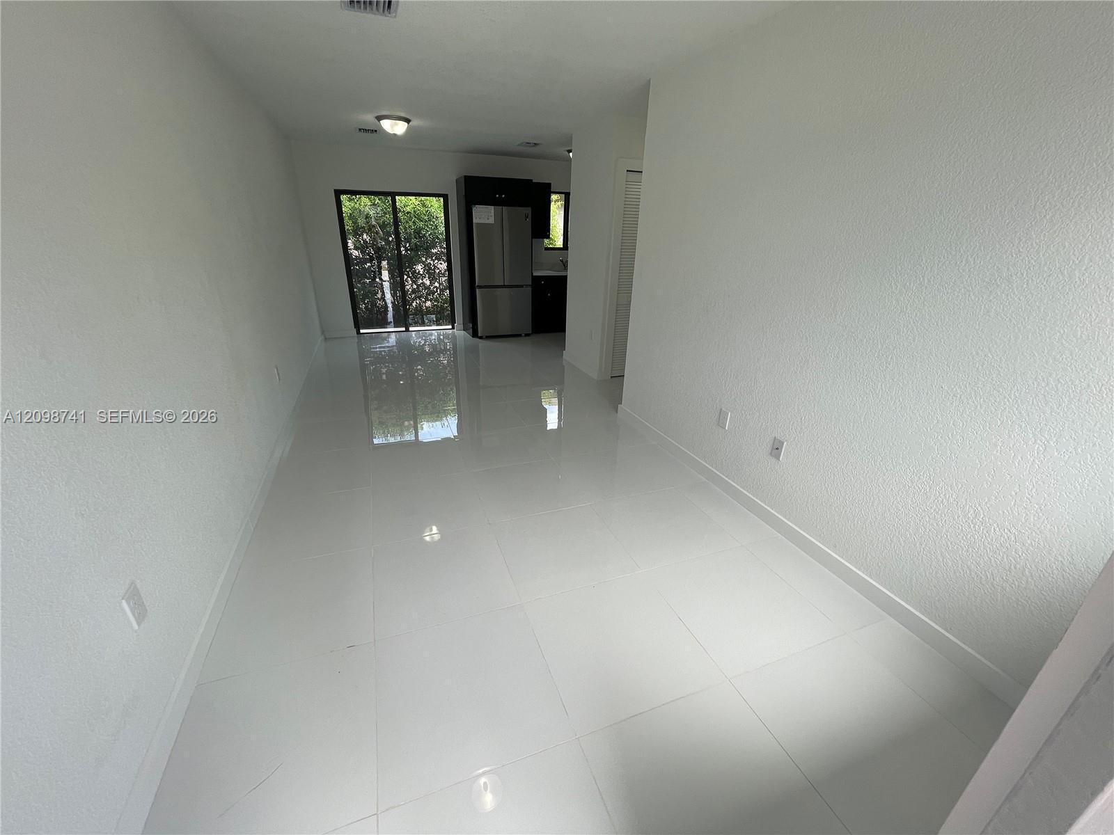 298 NW 97th St # 2, Miami FL 33150 photo 5