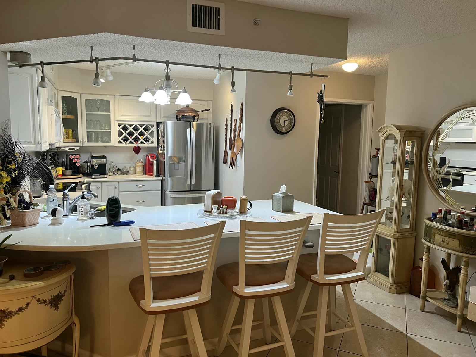 100 SCOTIA Drive # 203, Hypoluxo FL 33462 photo 4