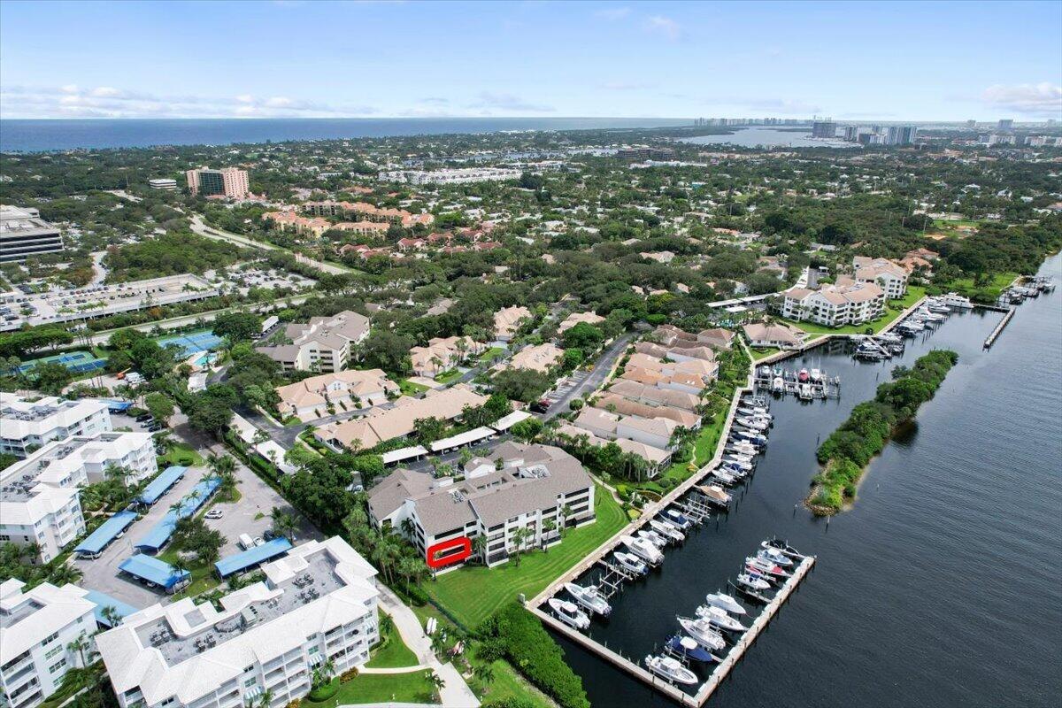 526 OAK HARBOUR Drive # 526, Juno Beach FL 33408 photo 2