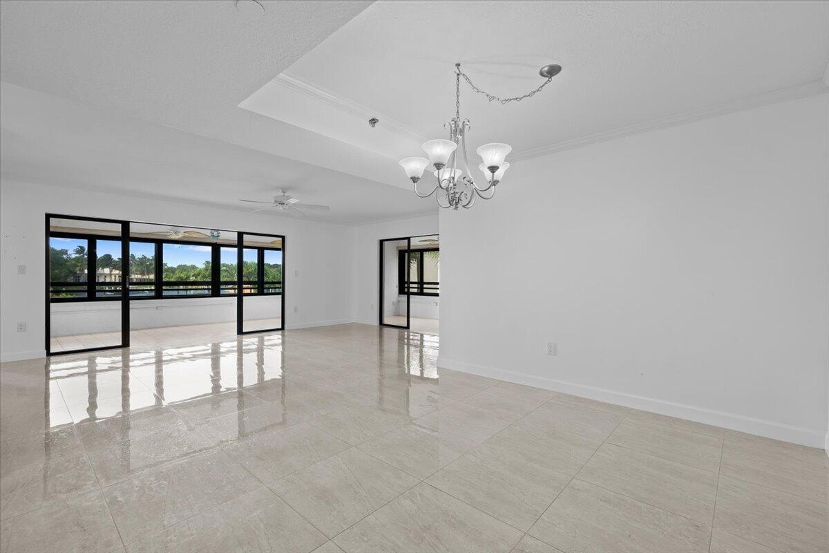 526 OAK HARBOUR Drive # 526, Juno Beach FL 33408 photo 4