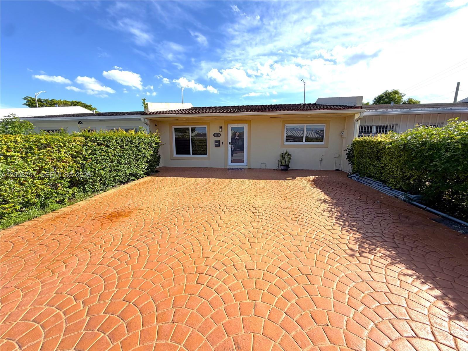 10110 SW 23rd Ter, Miami FL 33165 photo 3
