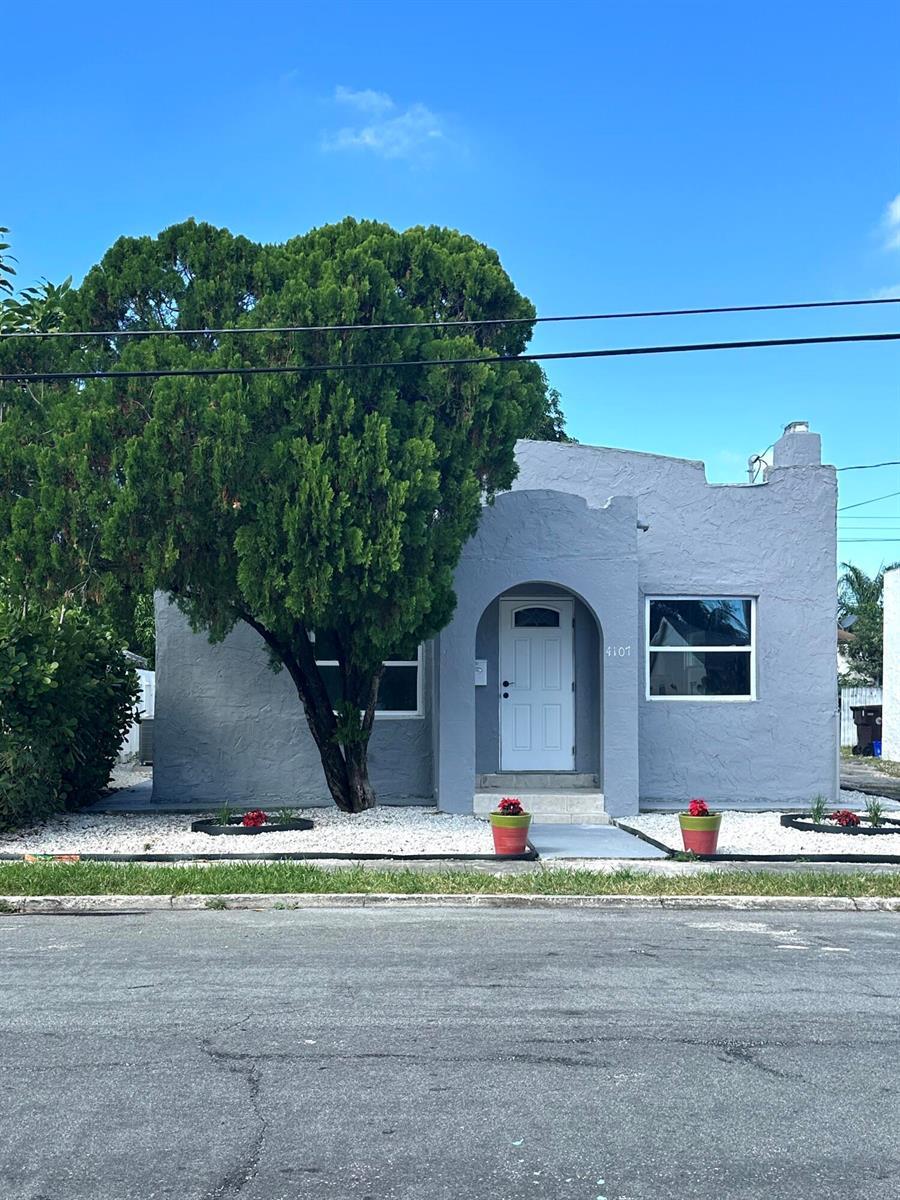 4107 Virginia Terrace, West Palm Beach FL 33405 photo 2