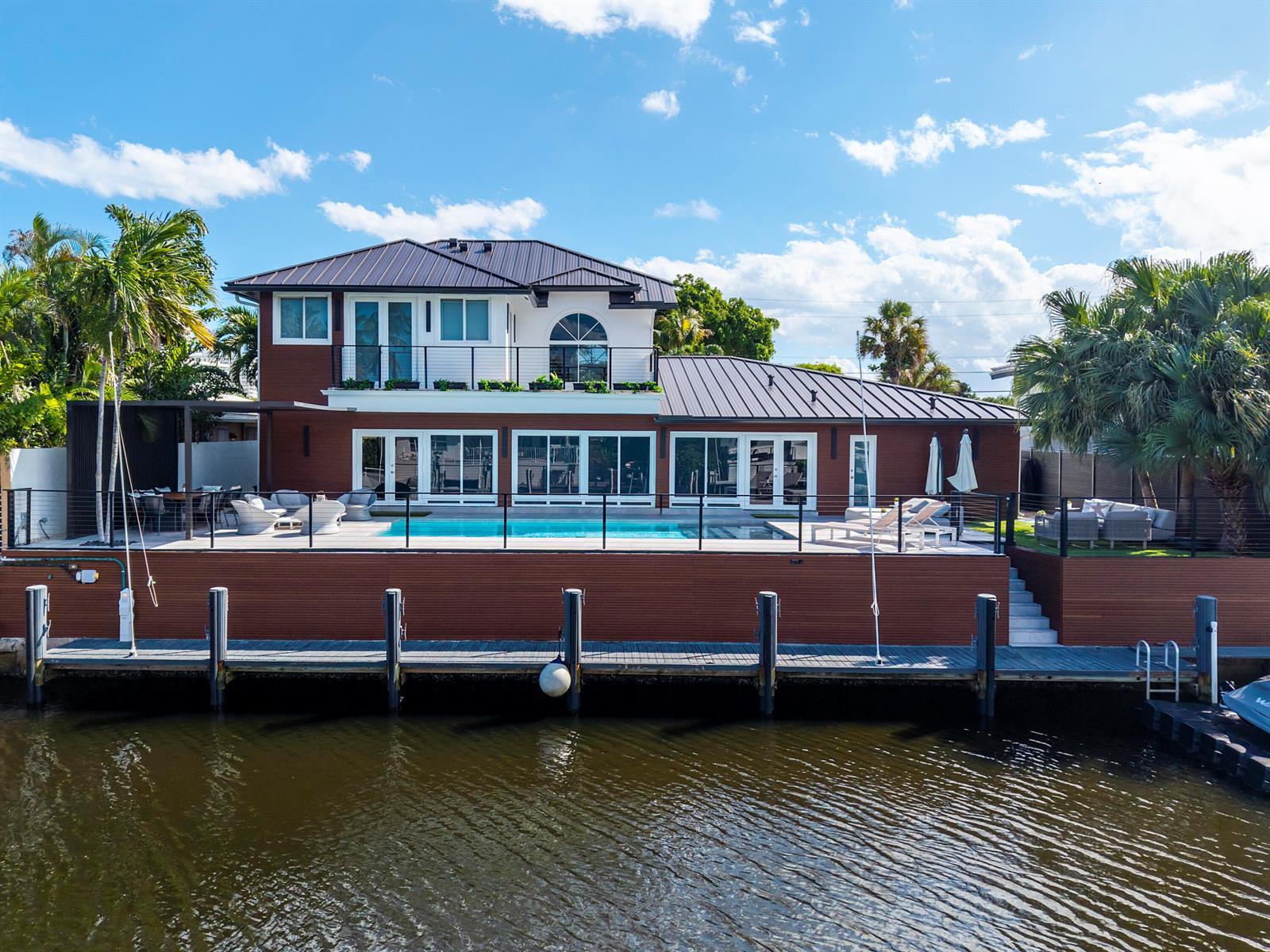 11 Castle Harbor Isle Drive, Fort Lauderdale FL 33308 photo 4