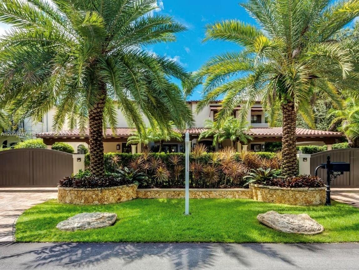 3820 Loquat Ave, Coconut Grove FL 33133