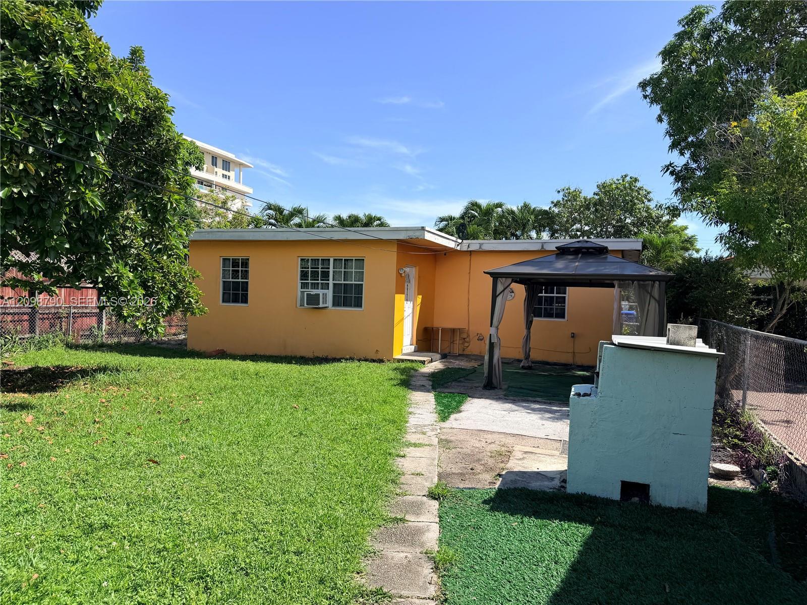2772 SW 23 TERR # 0, Miami FL 33145
