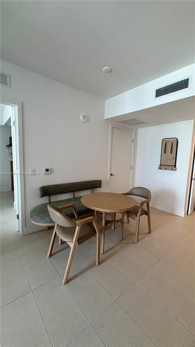 159 NE 6th St # 4404, Miami FL 33132 photo 5