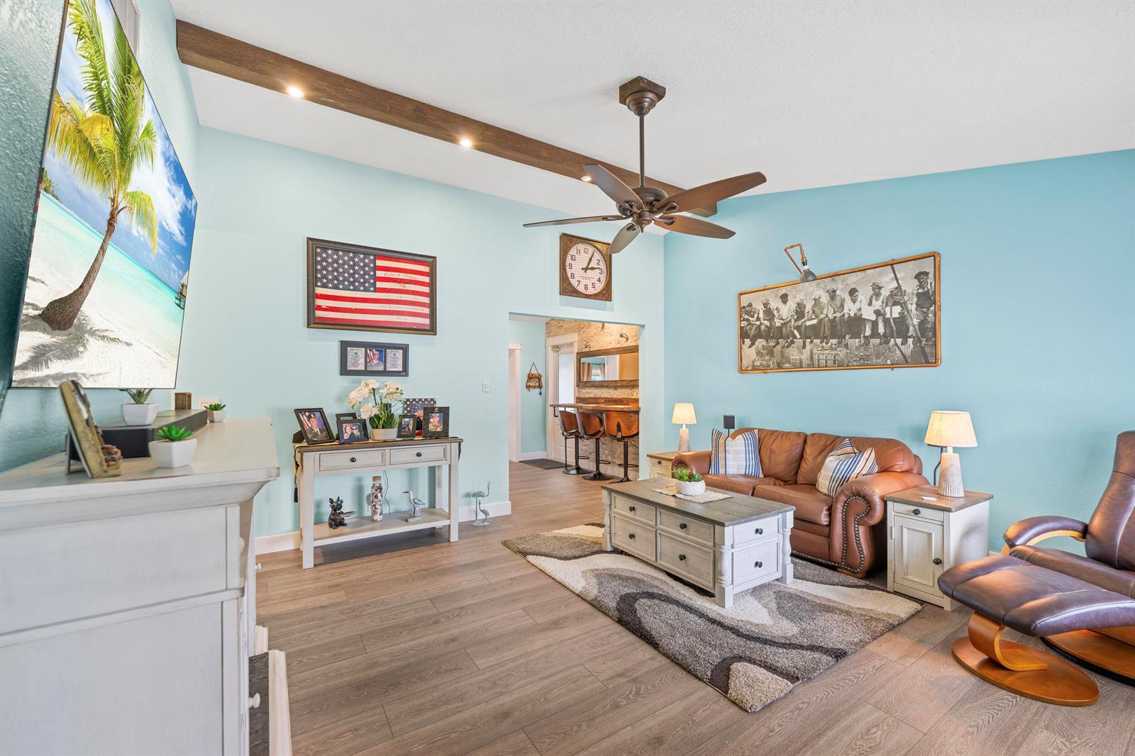 128 BANYAN Circle, Jupiter FL 33458