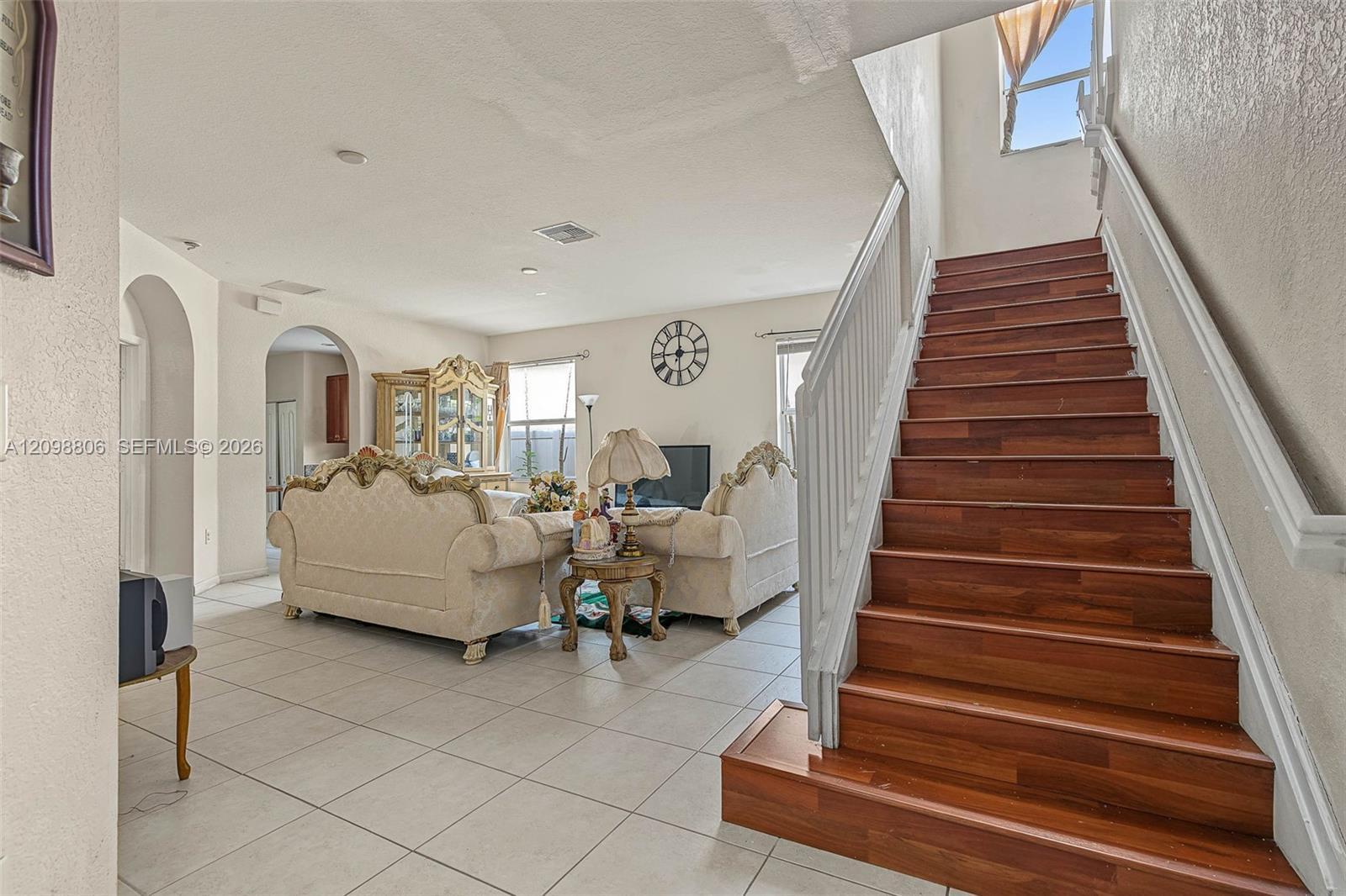 3940 NE 10th Dr, Homestead FL 33033 photo 5