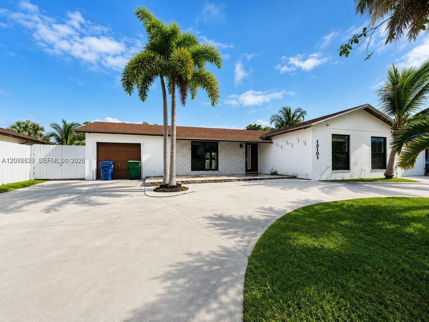13101 SW 259th St, Homestead FL 33032