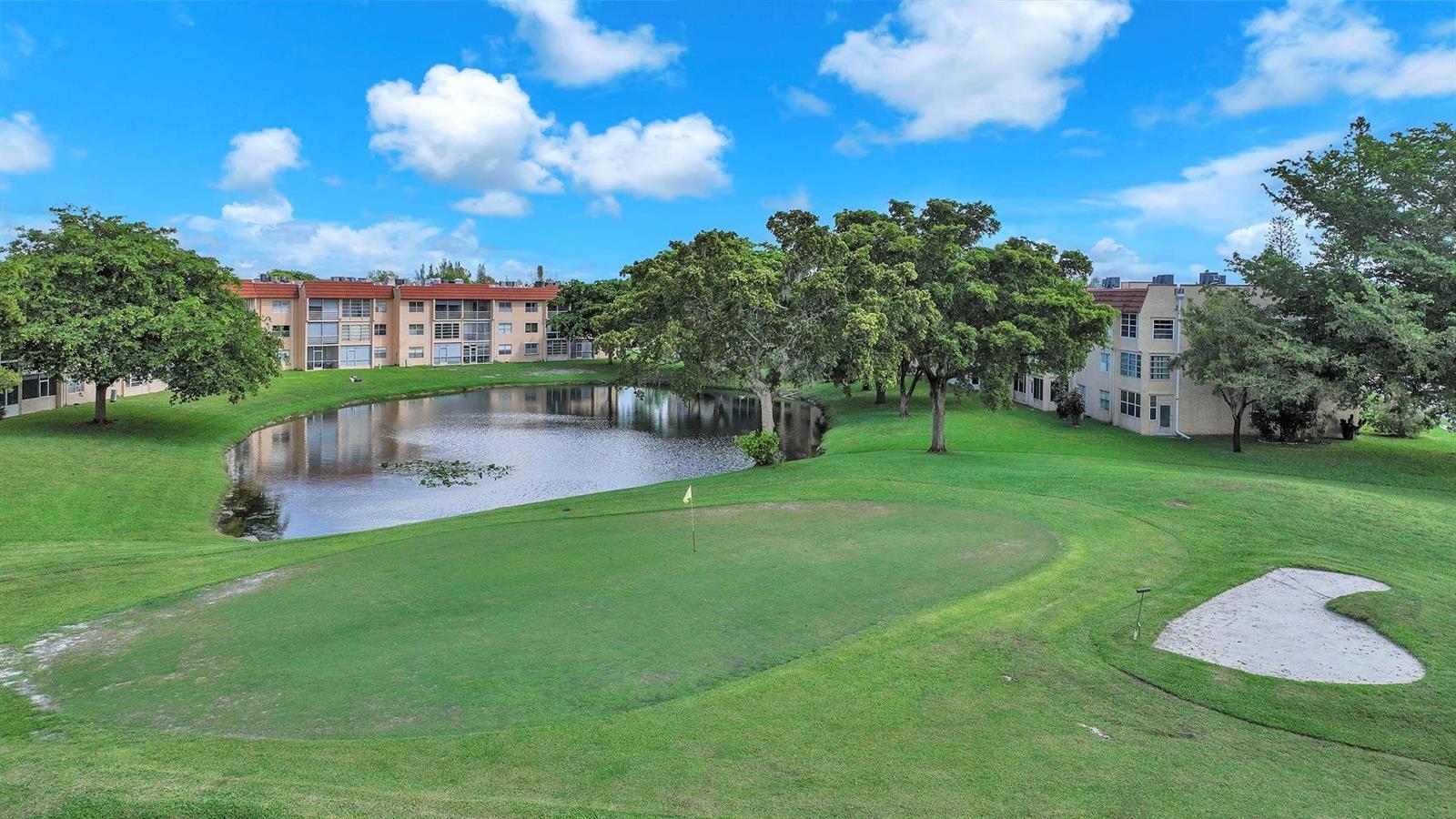 9301 Sunrise Lakes Boulevard # 207, Sunrise FL 33322