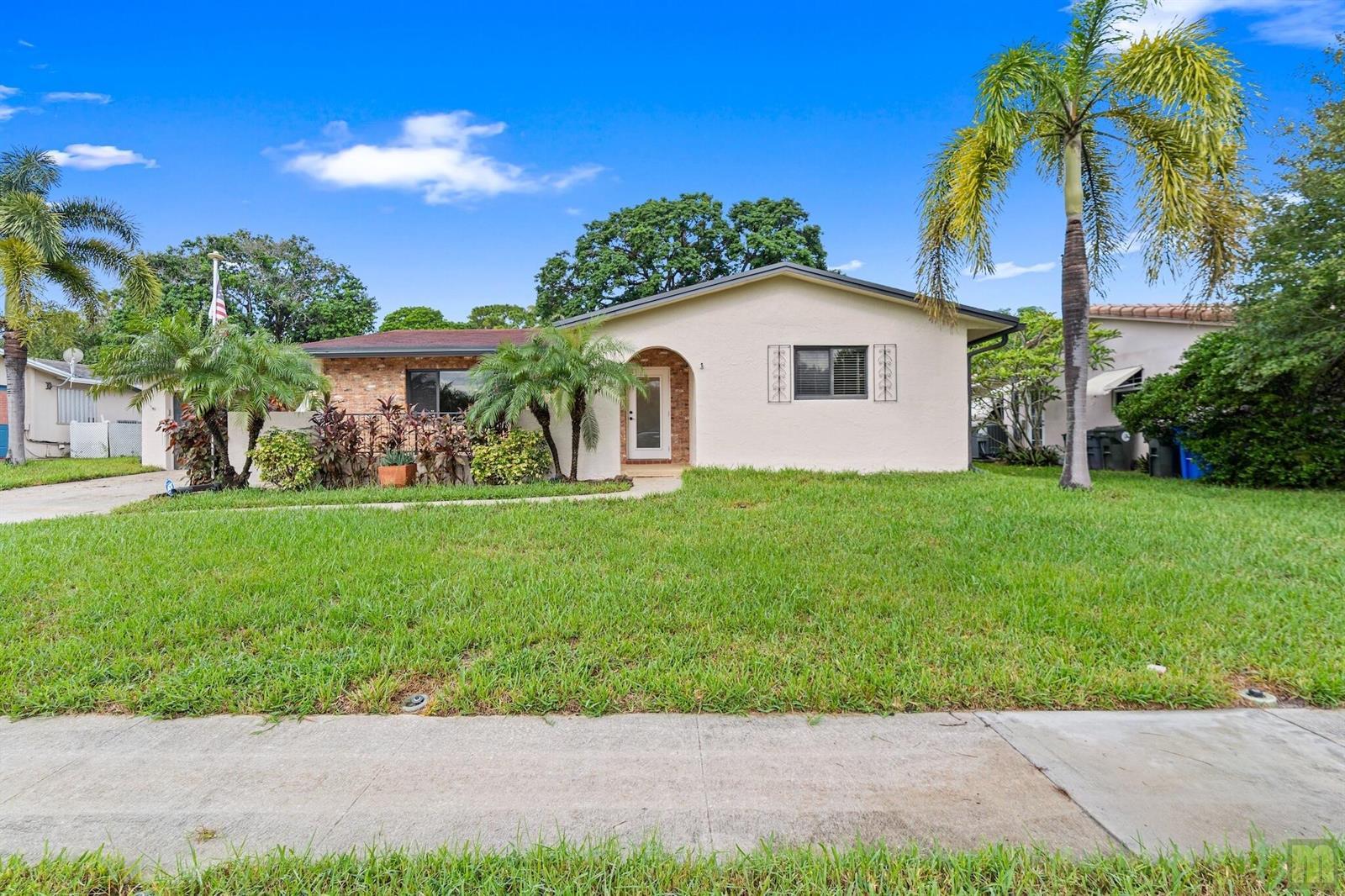 821 NW 42ND Avenue, Coconut Creek FL 33066 photo 3