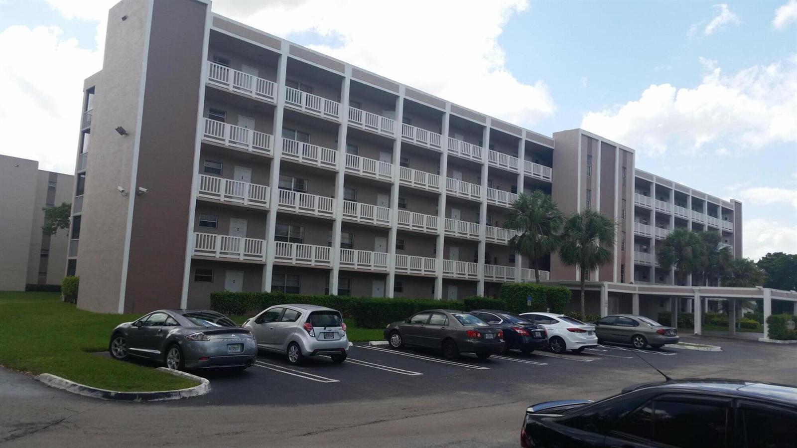 8720 Shadow Wood Boulevard # 105, Coral Springs FL 33071