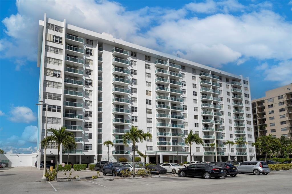 2841 NE 163RD Street # 411, North Miami Beach FL 33160