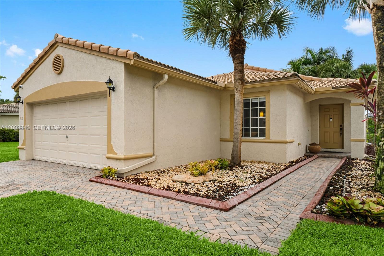 4317 SW 134th Ave, Miramar FL 33027 photo 2