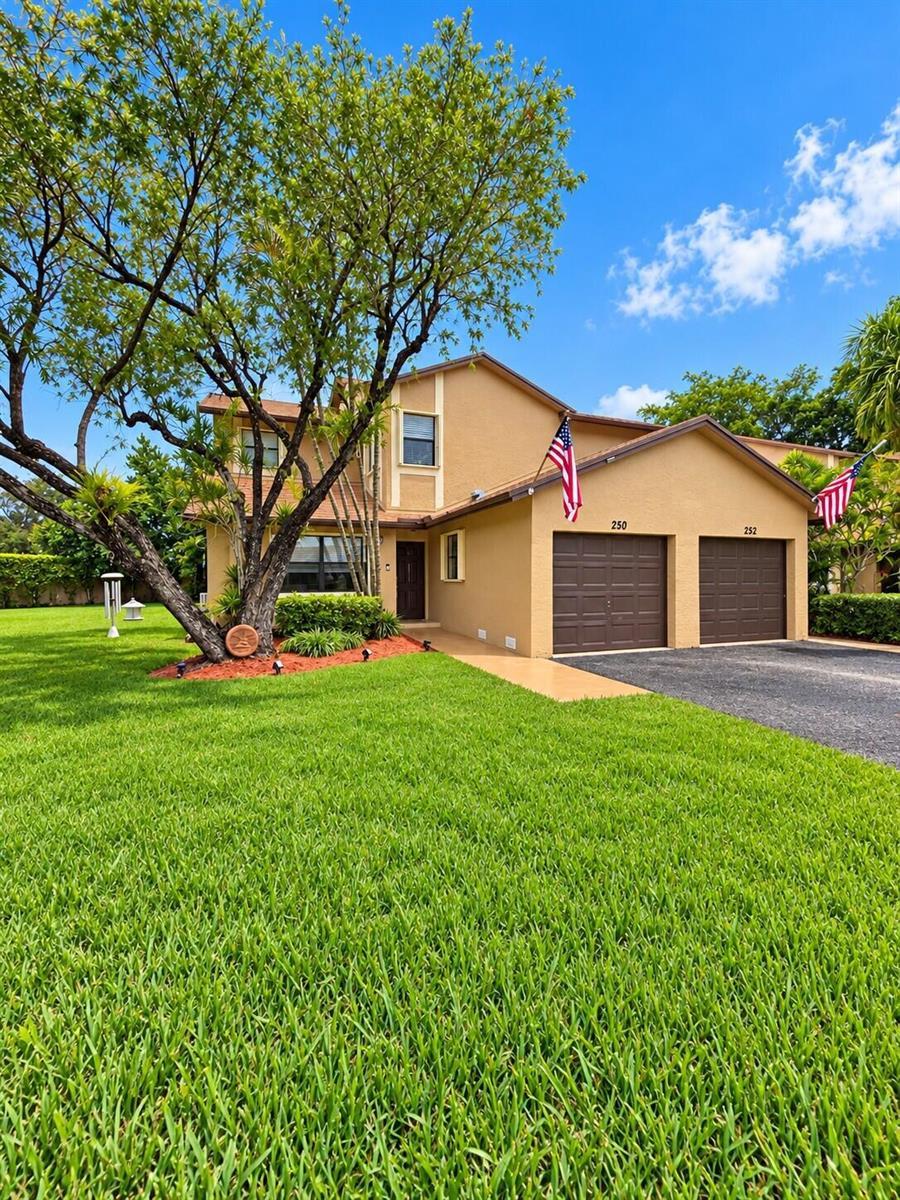 250 LAKESIDE Circle, Sunrise FL 33326