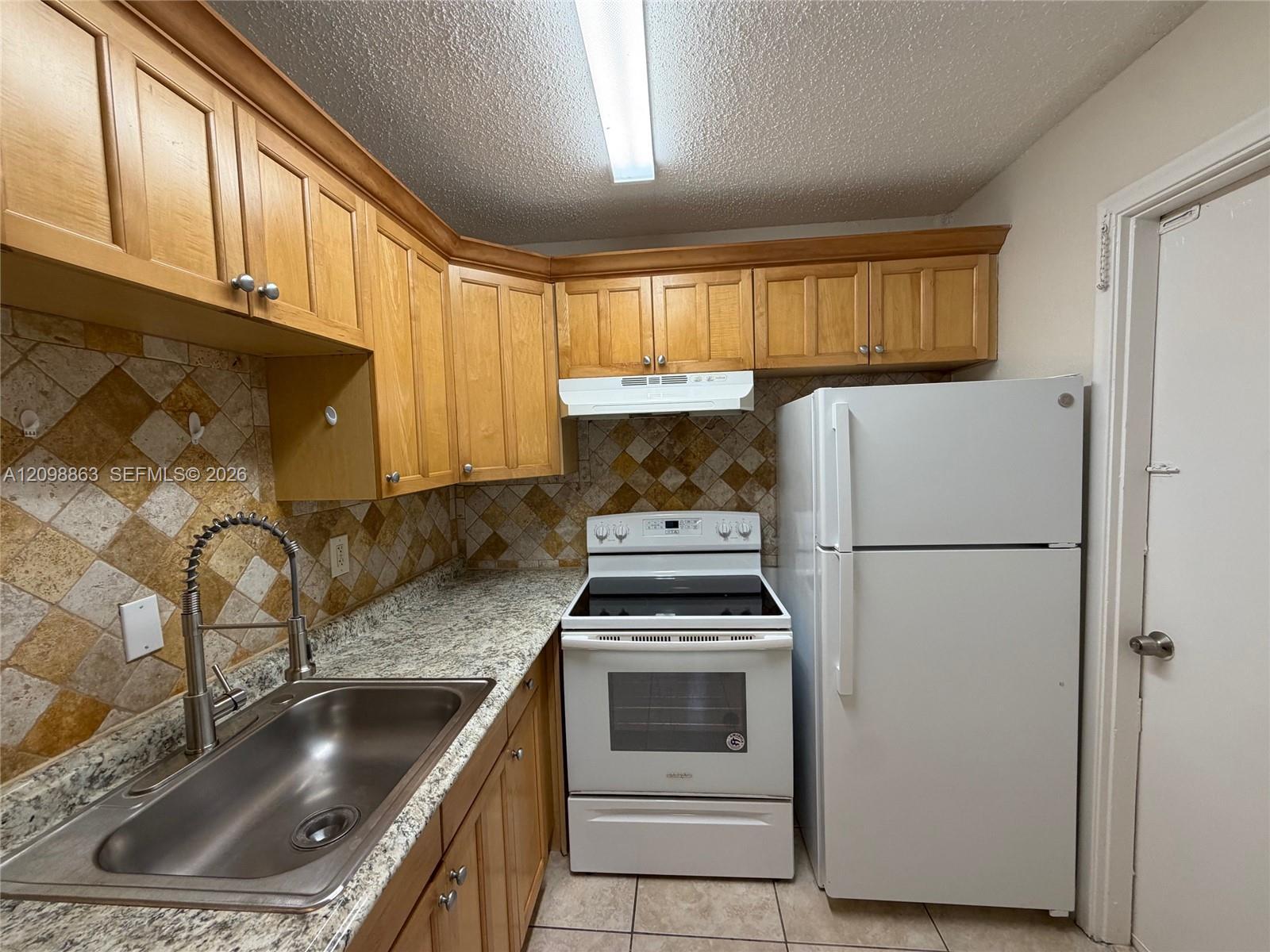 2775 Taft St # 108, Hollywood FL 33020 photo 5