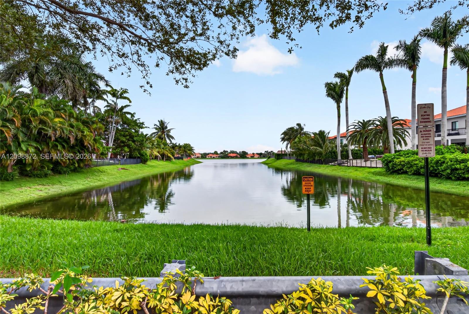 7876 SW 194th St, Cutler Bay FL 33157 photo 5