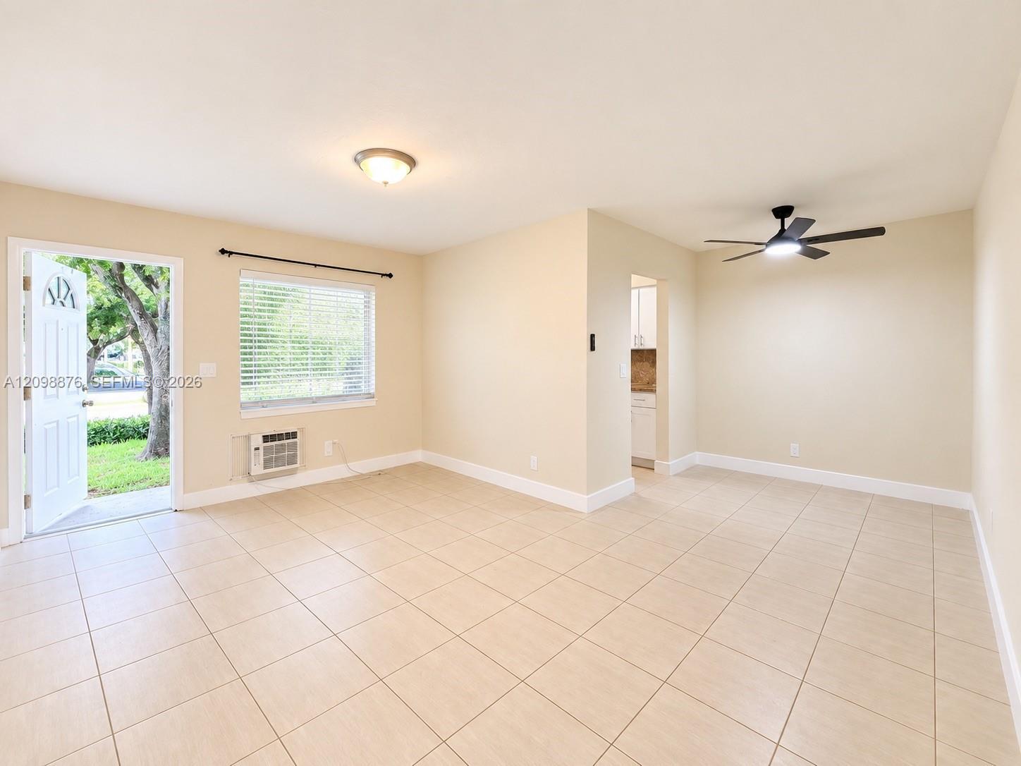 101 SE 9th St # 6, Hallandale Beach FL 33009 photo 4