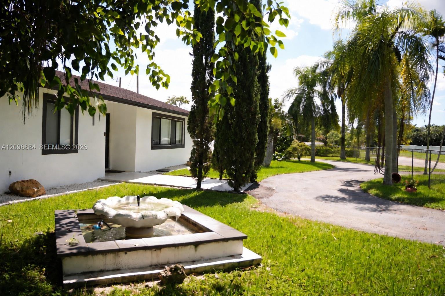 17475 SW 182nd Ave, Miami FL 33187 photo 4