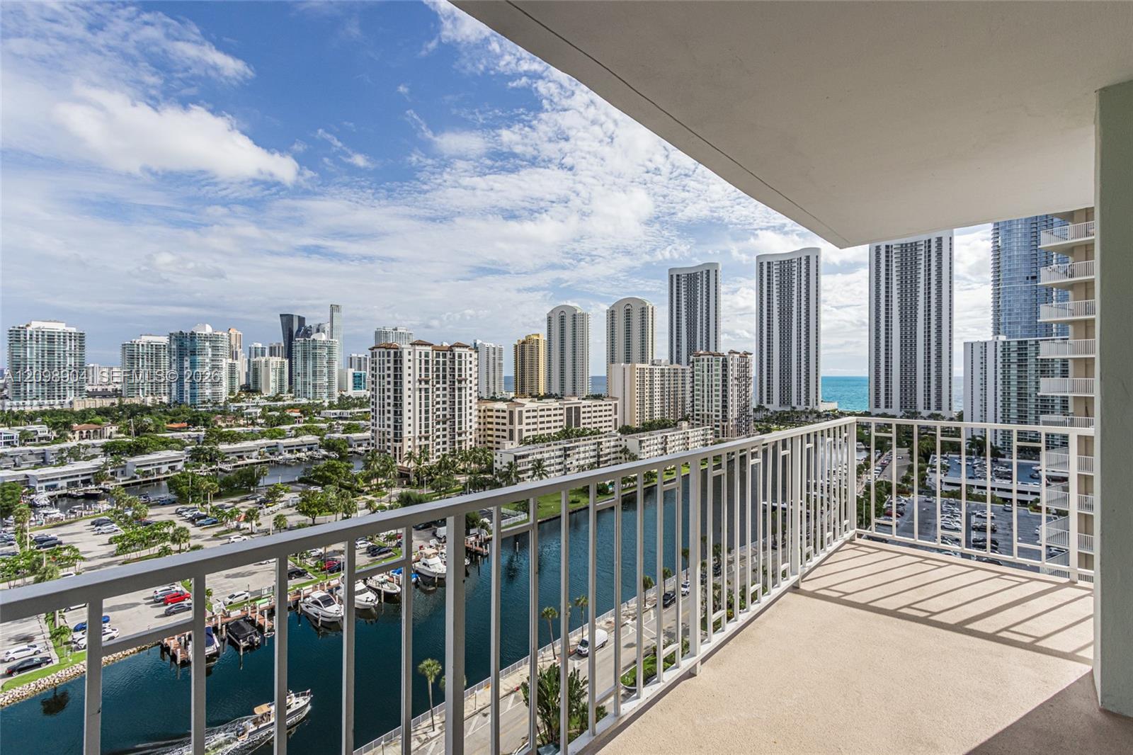 500 Bayview Dr # 1631, Sunny Isles Beach FL 33160 photo 4