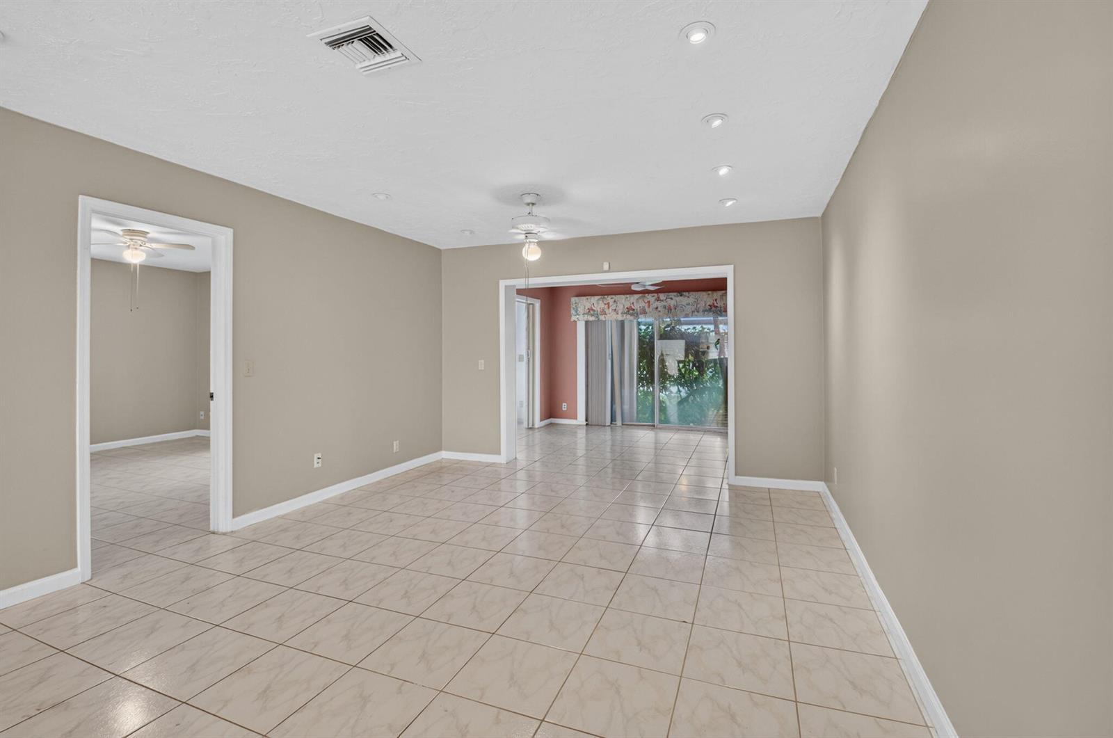 6789 MOONLIT Drive, Delray Beach FL 33446 photo 5