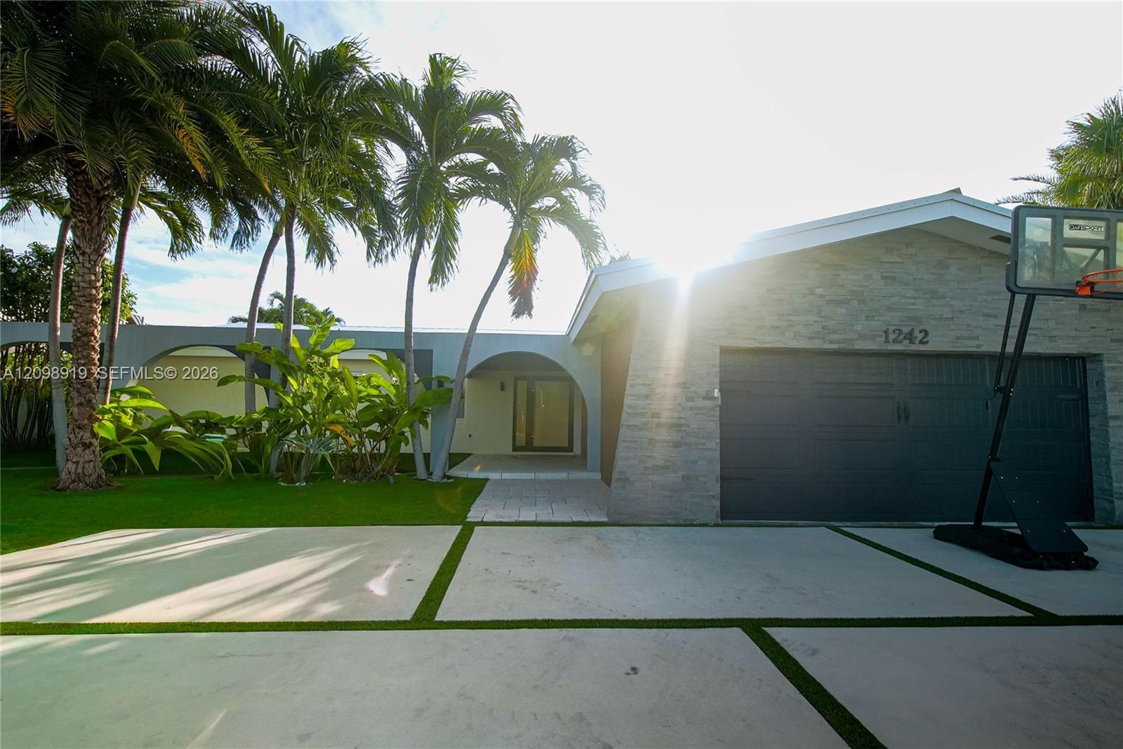 1242 NE 81st Ter, Miami FL 33138 photo 2