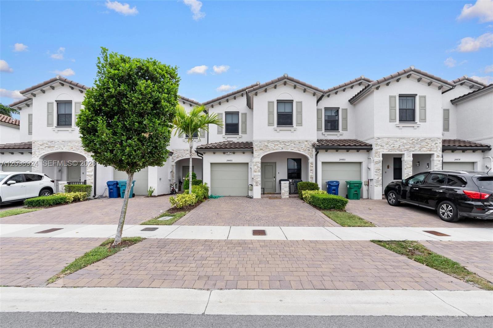 24486 SW 119th Pl, Homestead FL 33032 photo 2