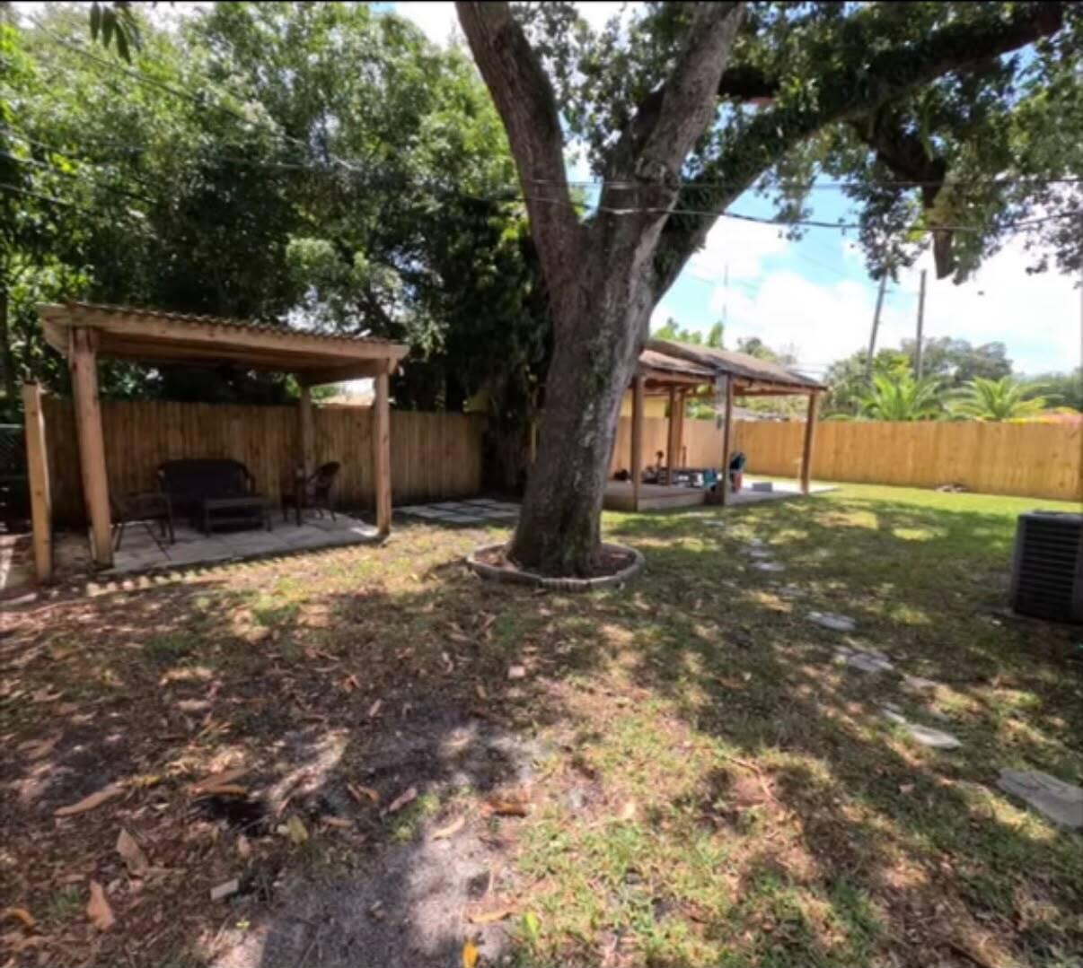 6170 HARDING Street, Hollywood FL 33024 photo 2