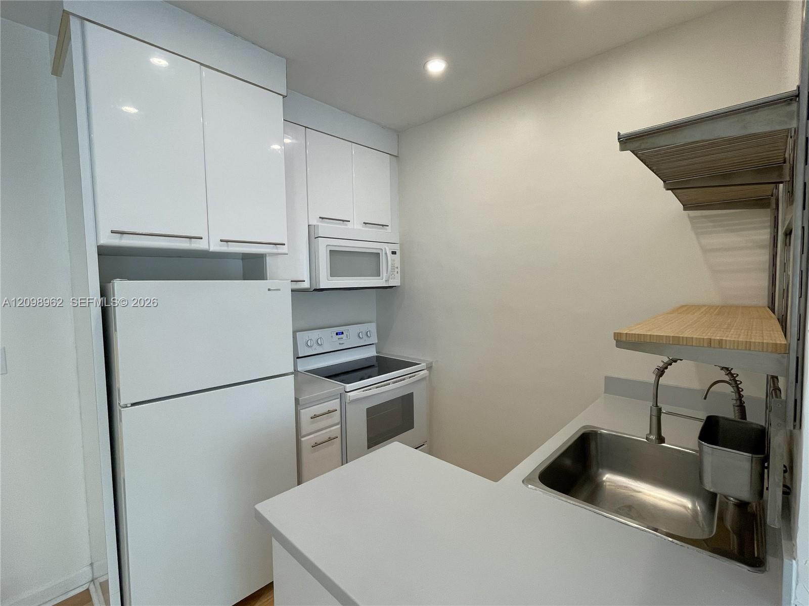 1211 Pennsylvania Ave # E1, Miami Beach FL 33139 photo 3