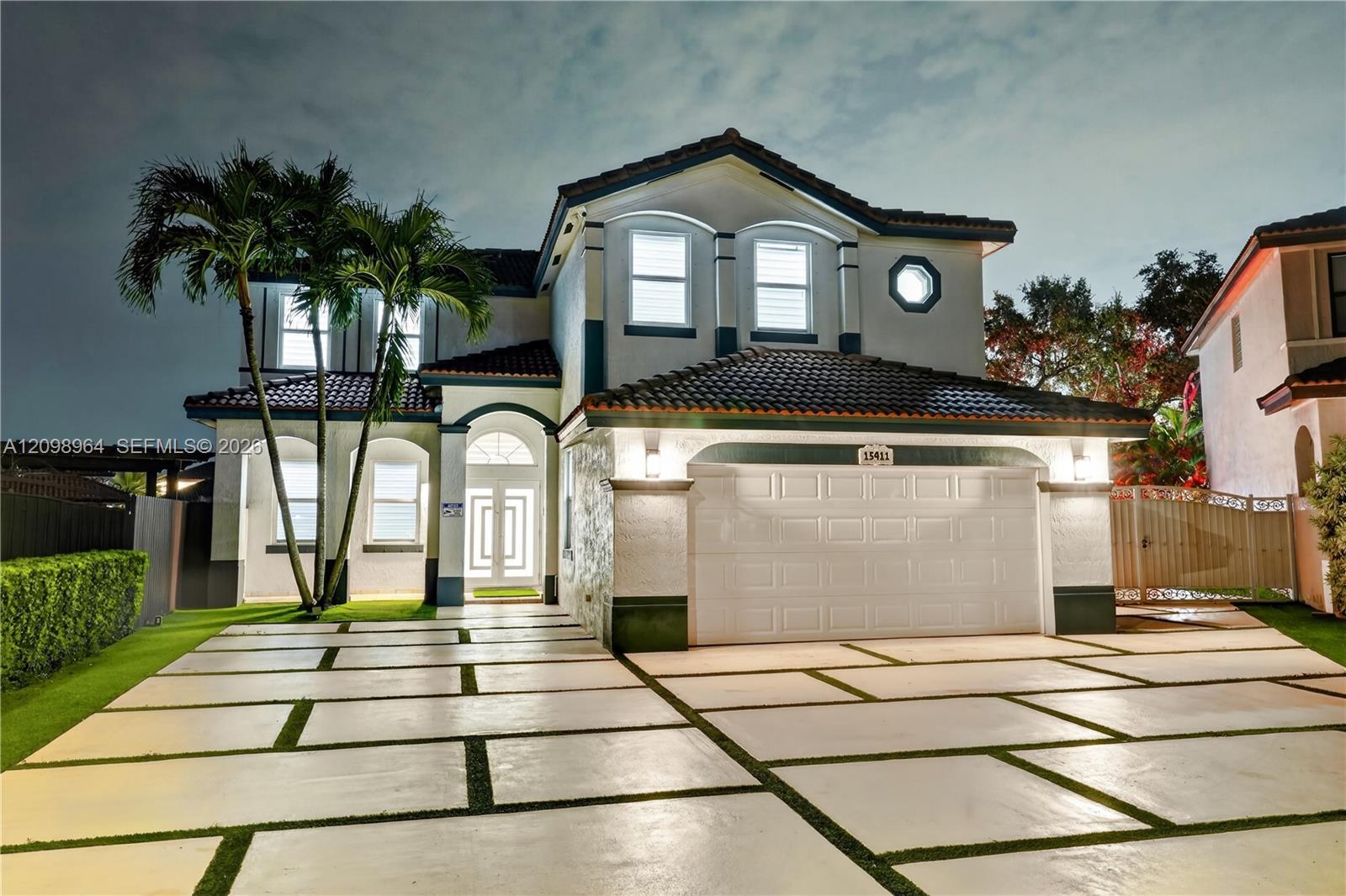 15411 SW 36th Ter, Miami FL 33185 photo 2