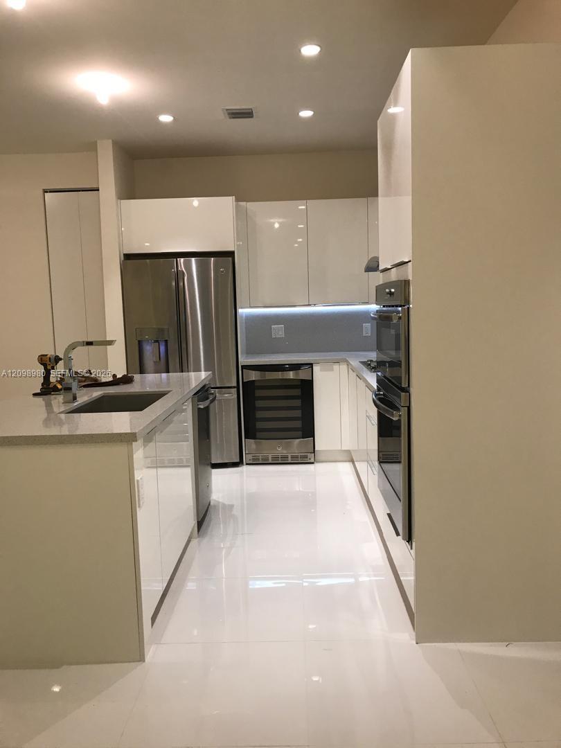 10220 NW 63rd Ter # 109, Doral FL 33178 photo 3