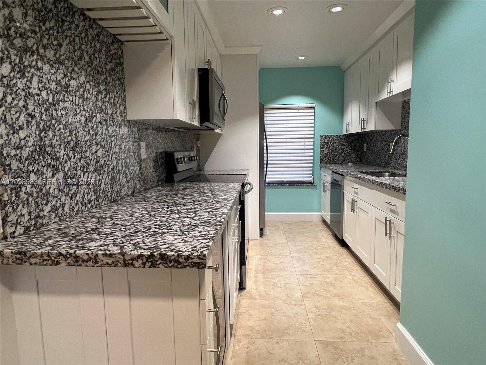 14113 SW 55th St, Miami FL 33175 photo 3