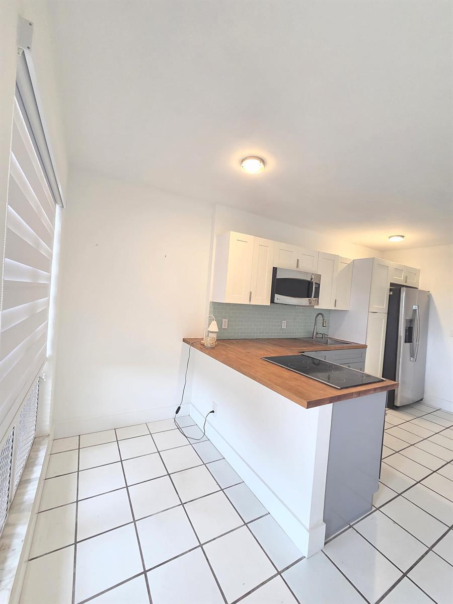 2716 NE 30TH Place # 105C, Fort Lauderdale FL 33306 photo 5