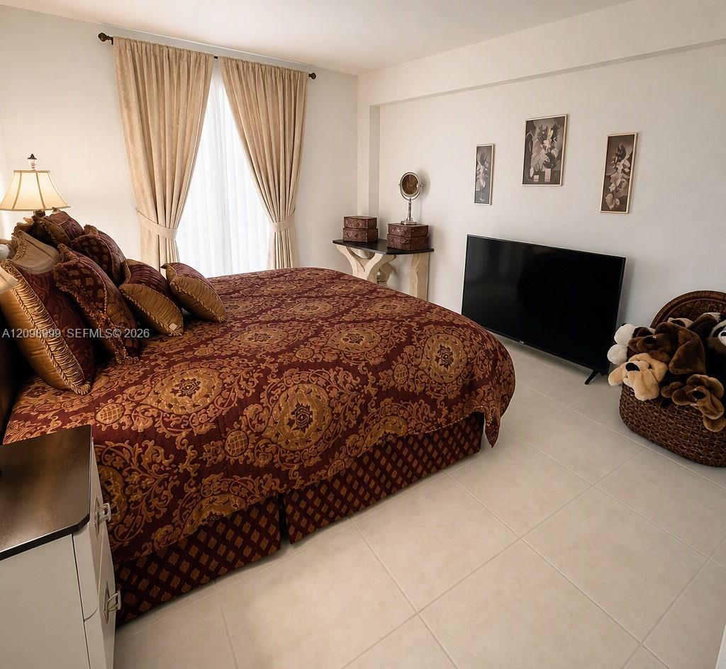 201 180th Dr # 202, Sunny Isles Beach FL 33160 photo 5