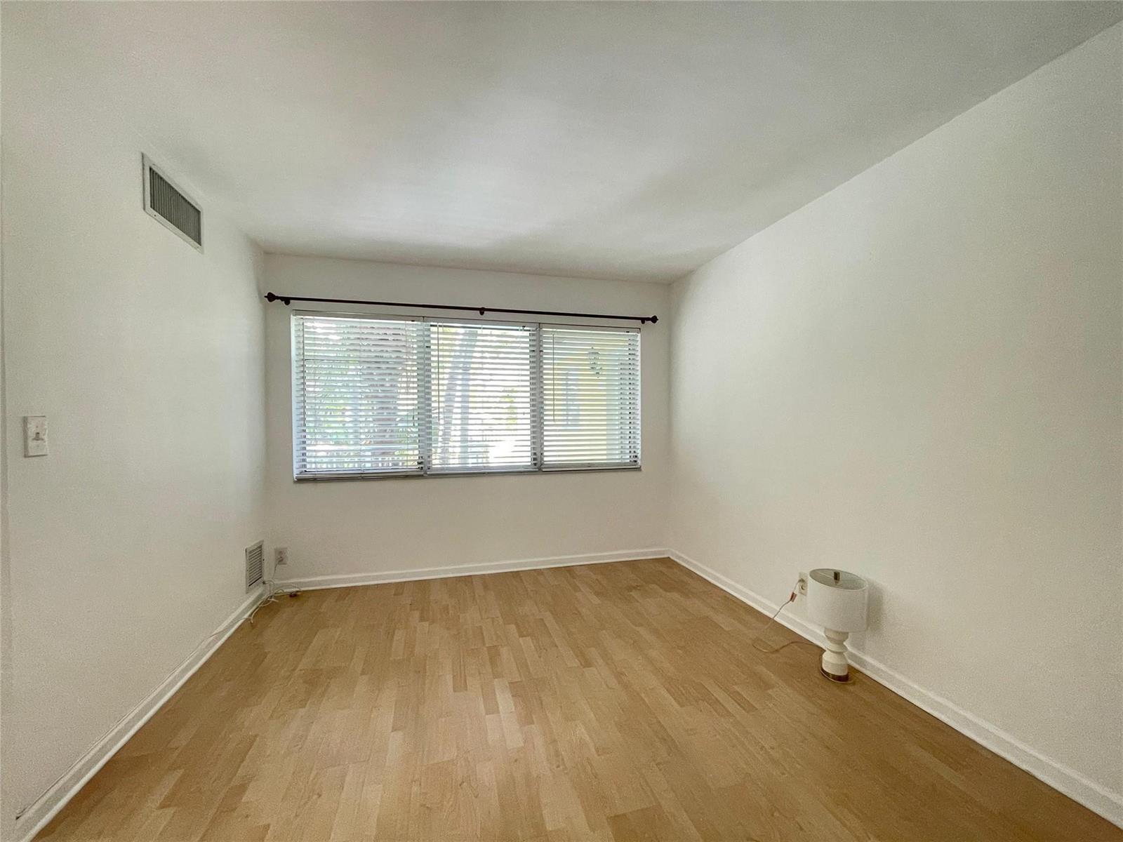 77 HENDRICKS Isle # 9, Fort Lauderdale FL 33301 photo 4