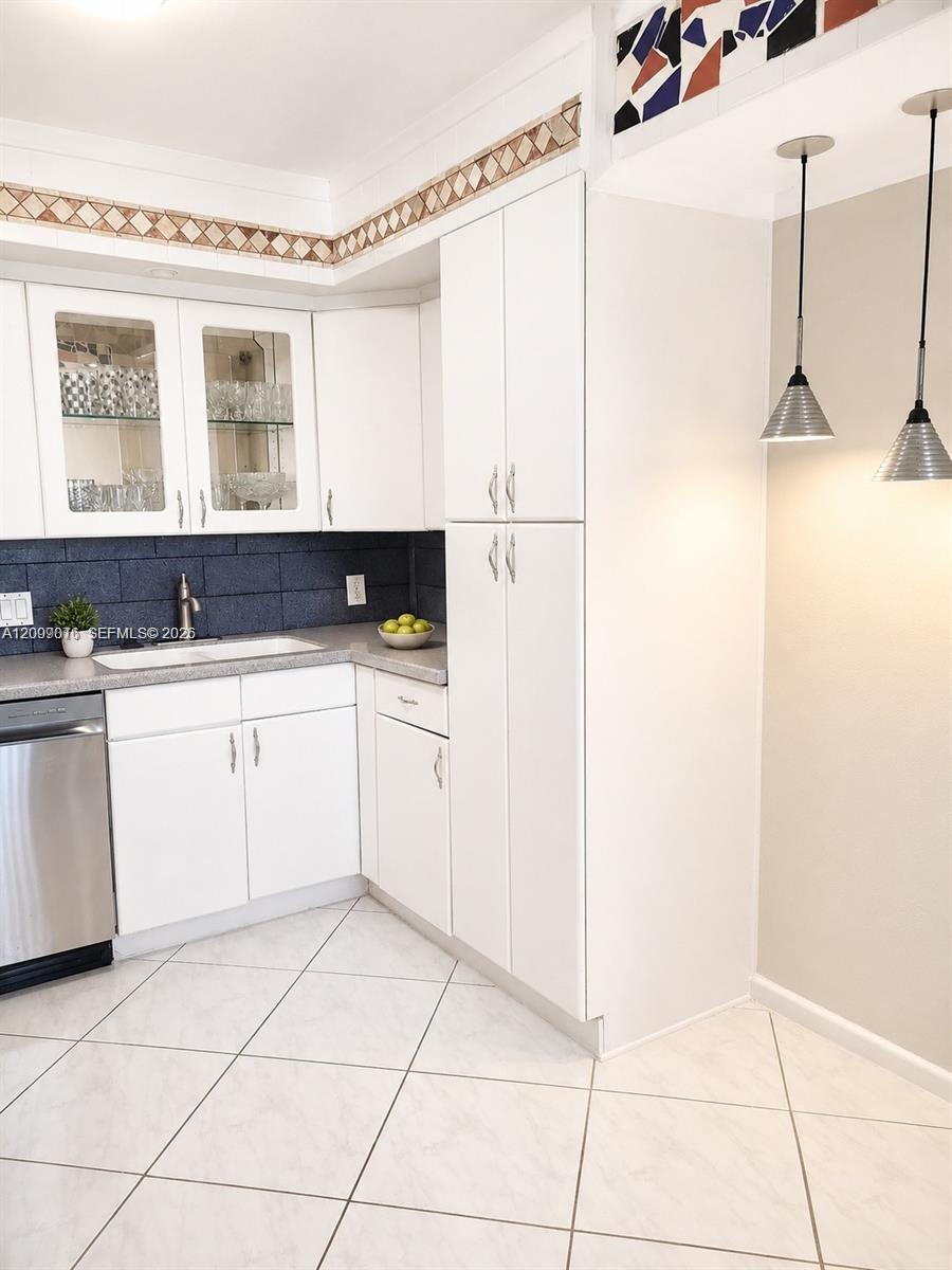 2050 Newcastle C # C, Boca Raton FL 33434 photo 4