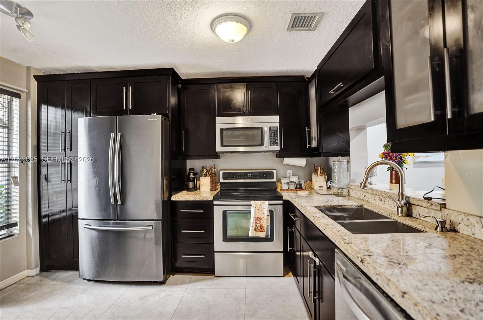 7212 Woodmont Ave, Tamarac FL 33321 photo 4
