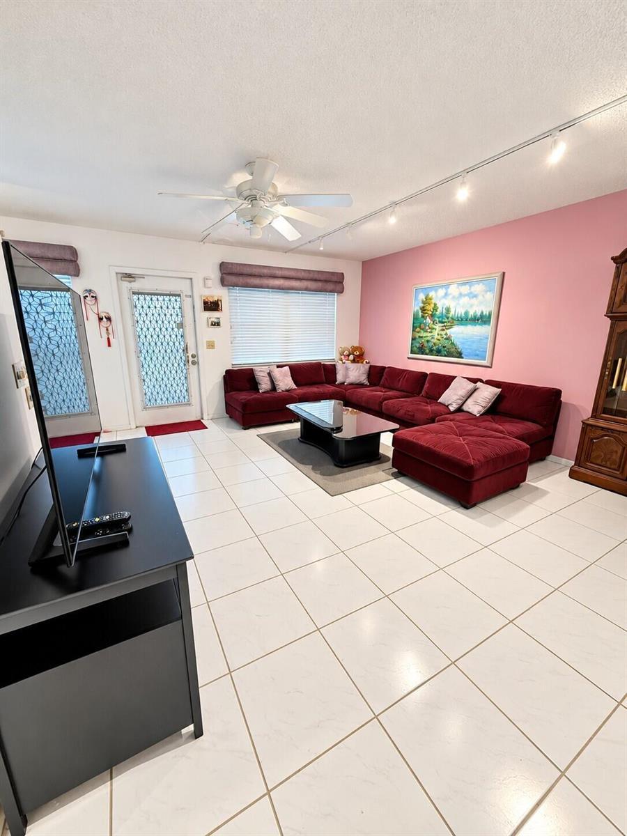 2035 YARMOUTH B # 2035, Boca Raton FL 33434 photo 3