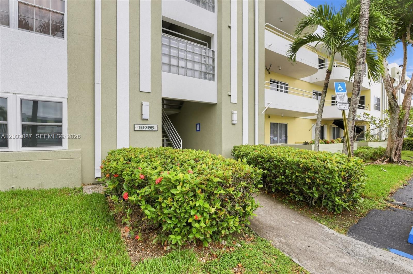 10765 SW 108th Ave # 301, Miami FL 33176 photo 4
