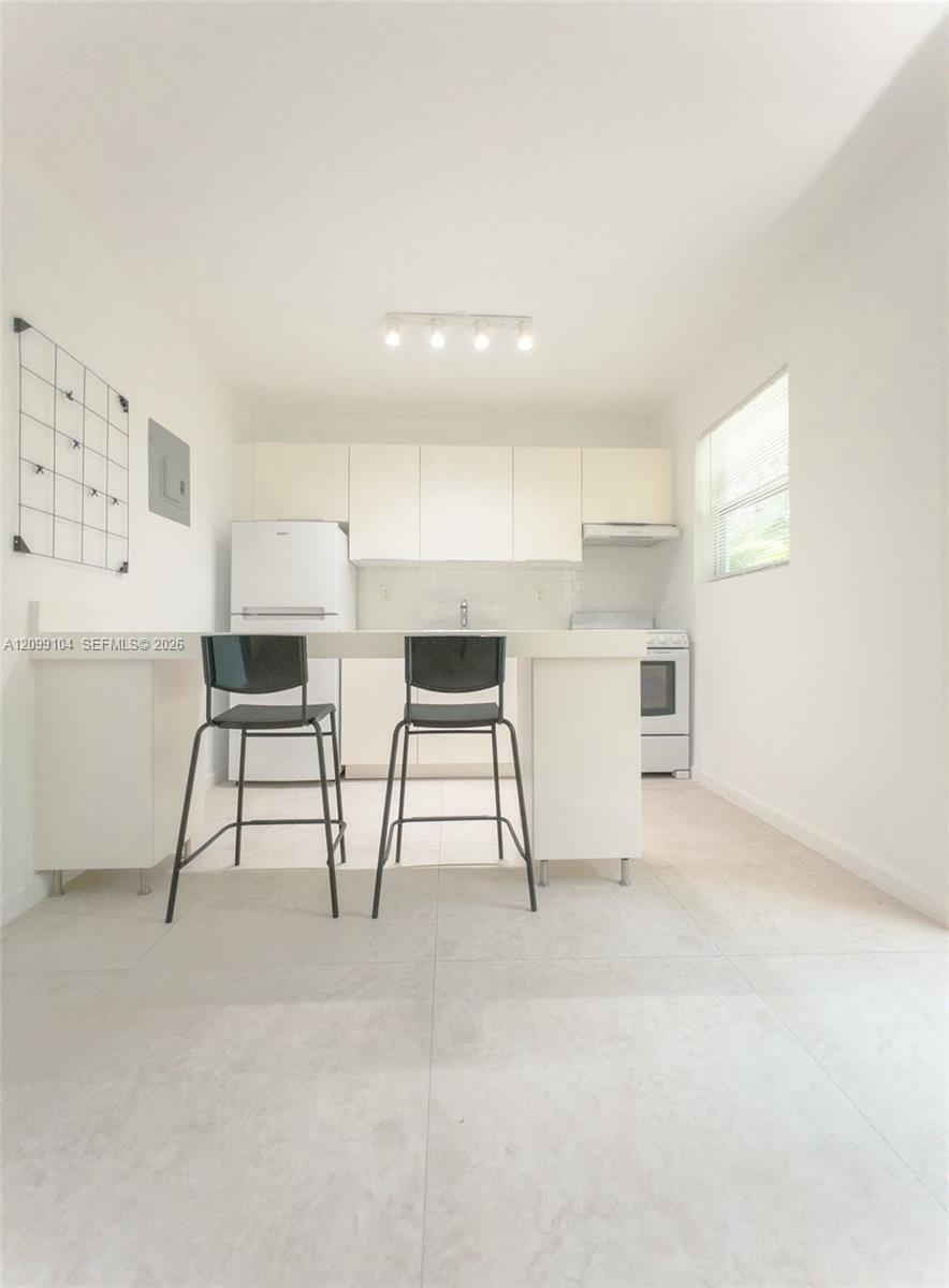 3676 Oak Ave # 1, Miami FL 33133 photo 3