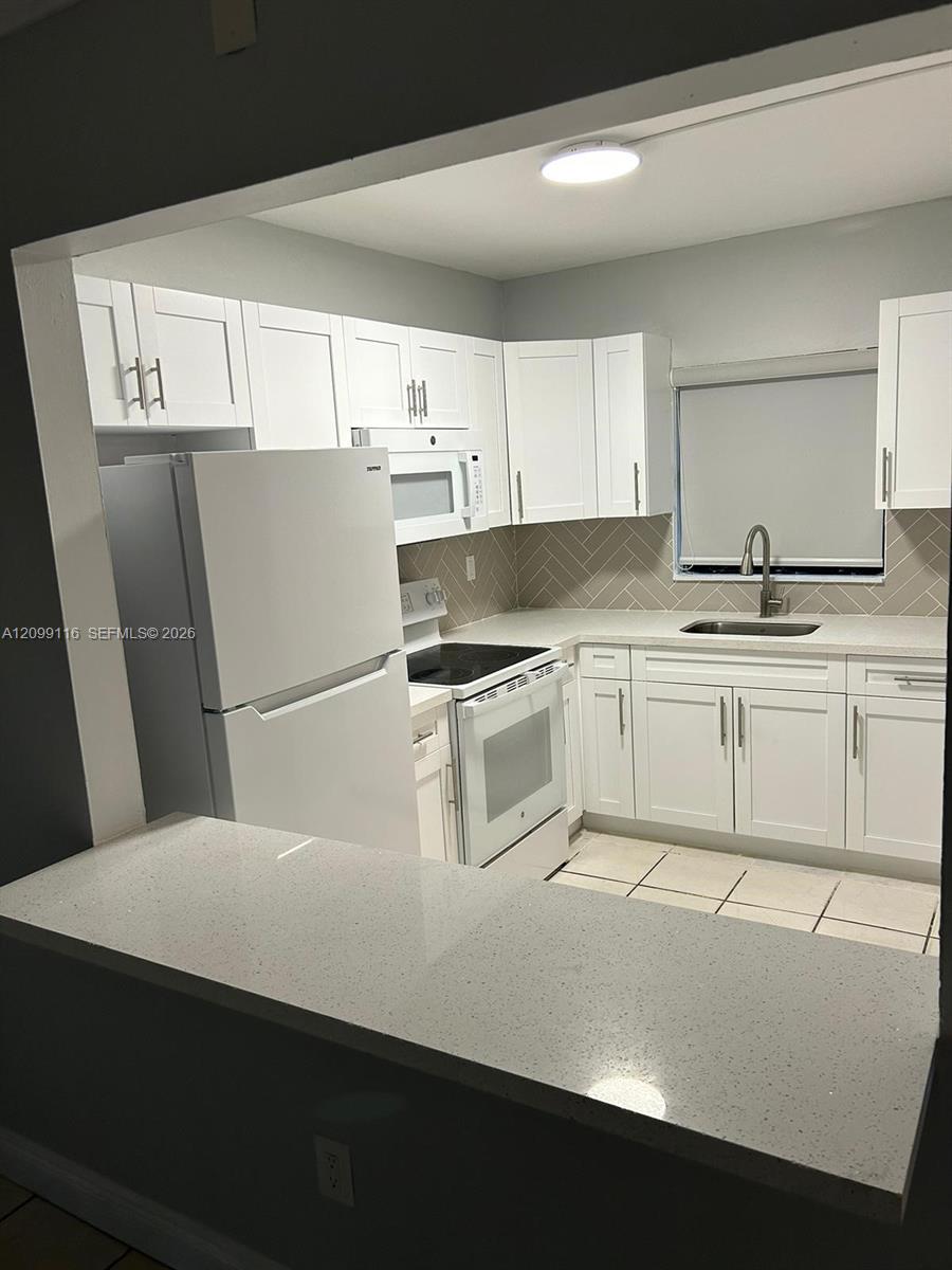 6495 W 27th Ave # 101, Hialeah FL 33016 photo 2