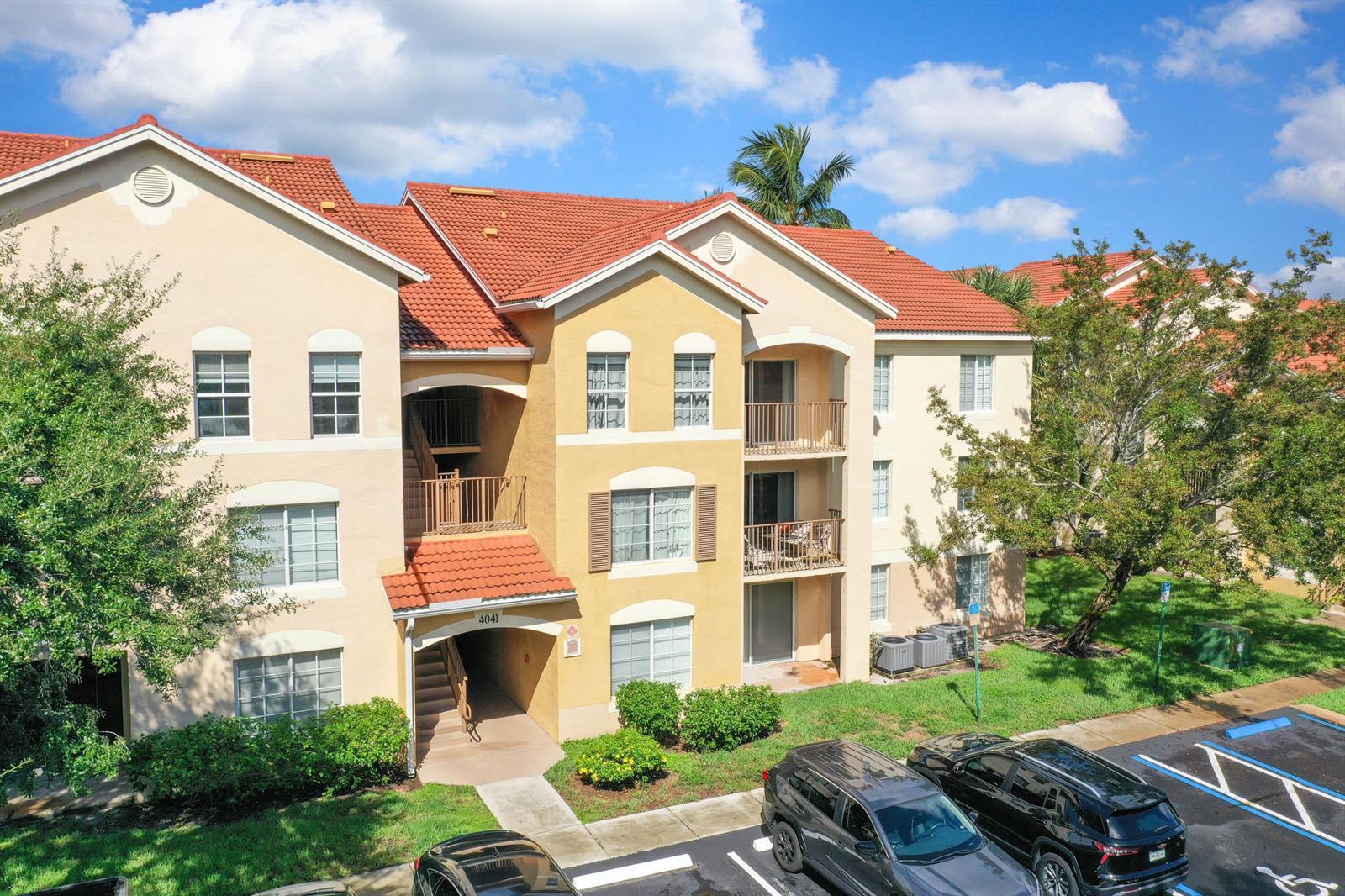 4041 SAN MARINO Boulevard # 307, West Palm Beach FL 33409 photo 2